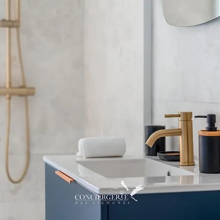 Outre-mer - In Center Of * קולמר